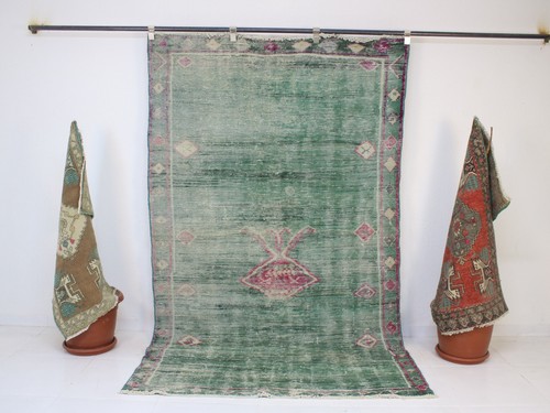 Vintage hand knotted area rug - vintage,